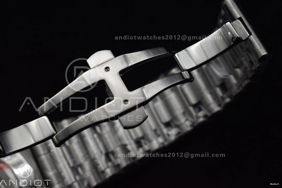 Black A7750 on SS 1:1 Chronomat Dial 44mm Edition BLSF Best B01 SS Bracelet 1105